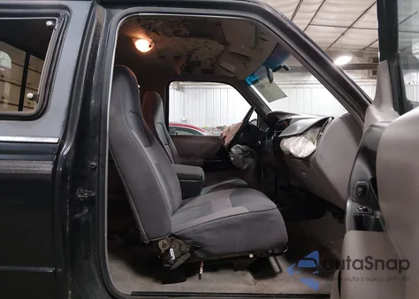 1996 Mazda B4000 Cab Plus from USA, damaged, VIN 4F4DR17X4TTM18975